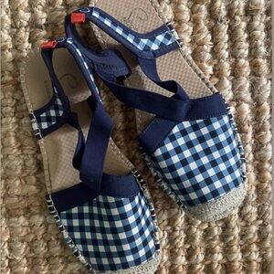 Seastar Water Shoes - Sz: Girls 4 / Women 6 (EUC)